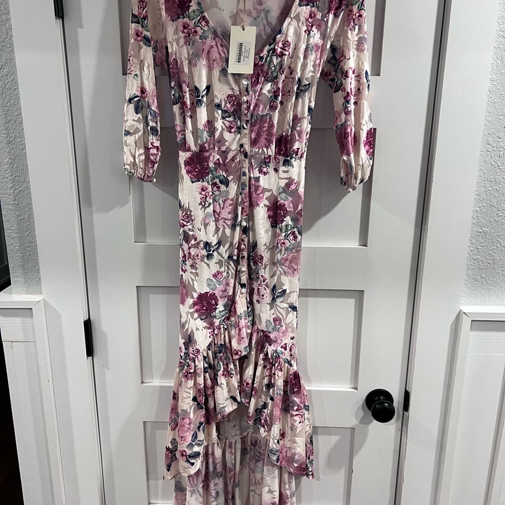 Floral Mila Wrap In Snow Maxi Dress